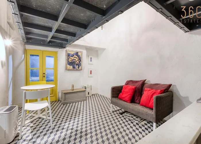 A Sensational 1Br Home In Valletta Centre By 360 Estates