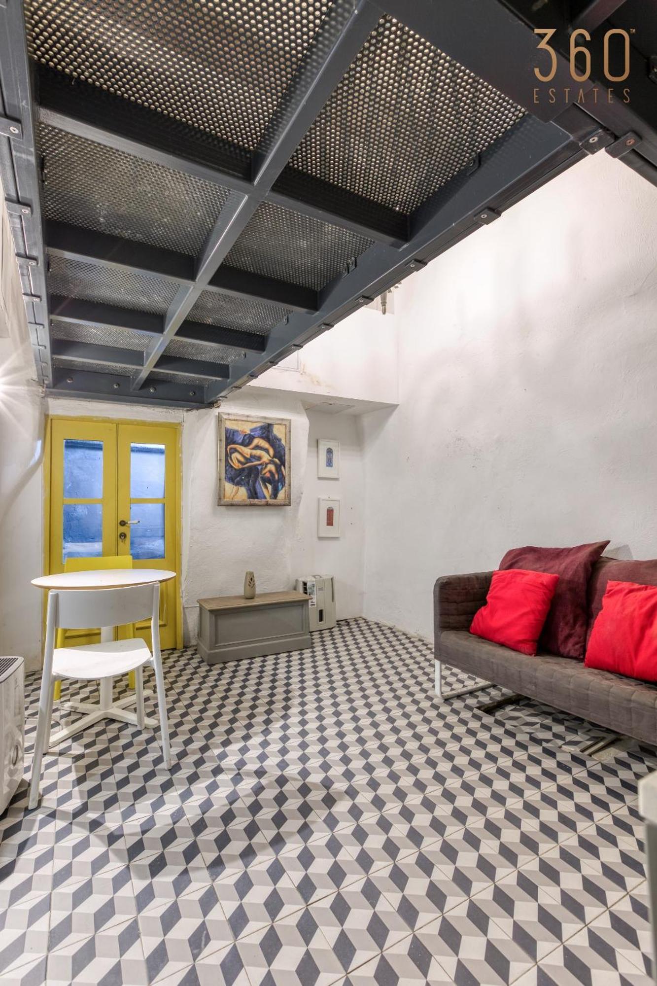 A Sensational 1br In Centre By 360 Estates