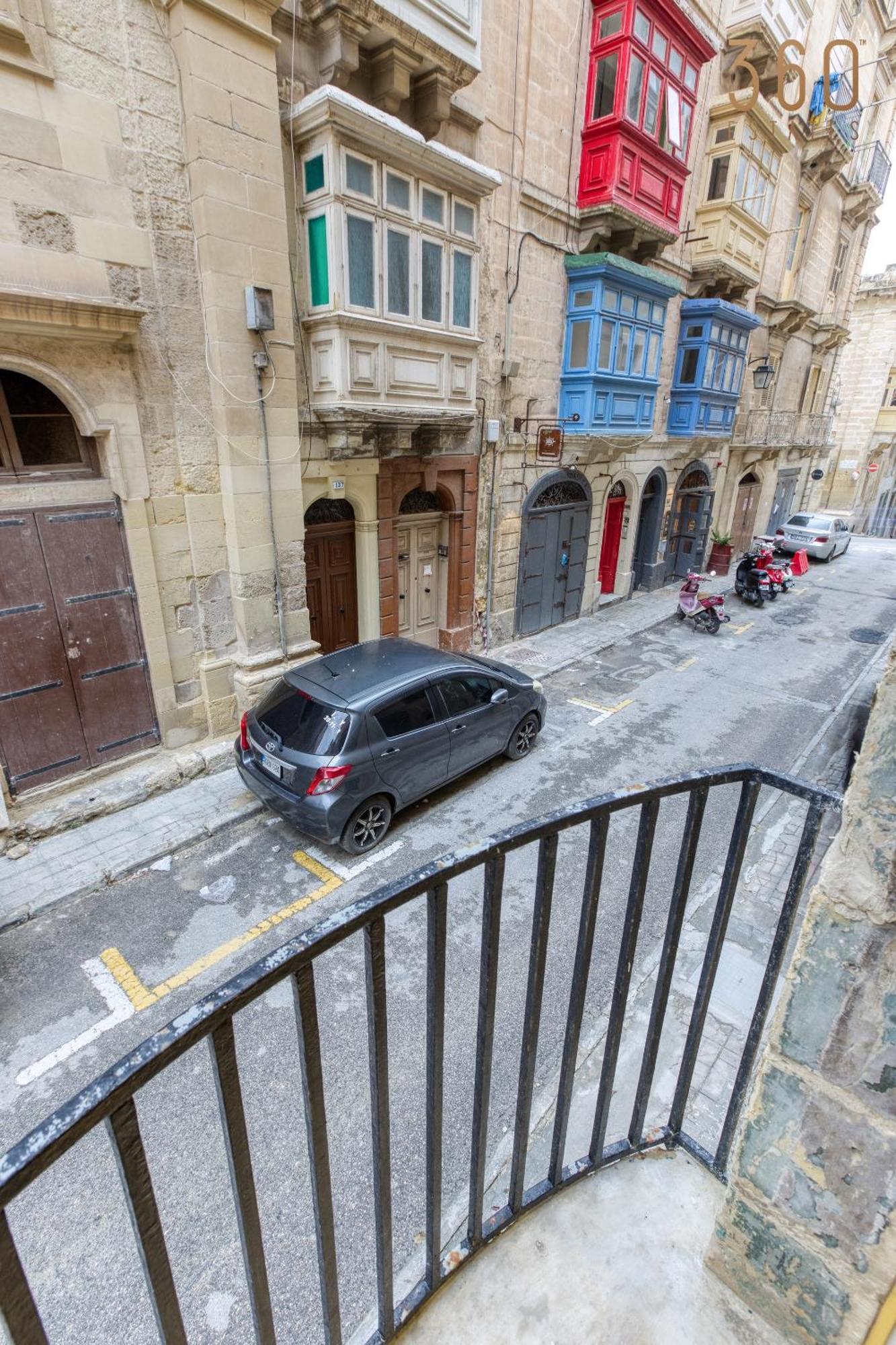 A Sensational 1br In Centre By 360 Estates Valletta