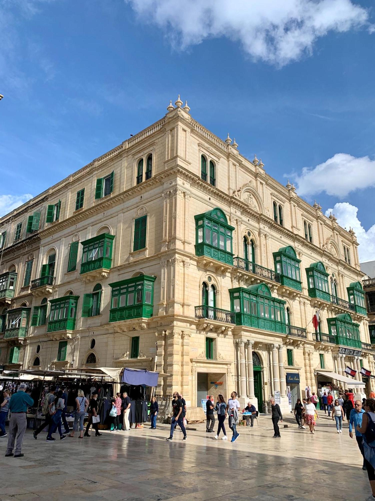A Sensational 1br In Centre By 360 Estates Valletta